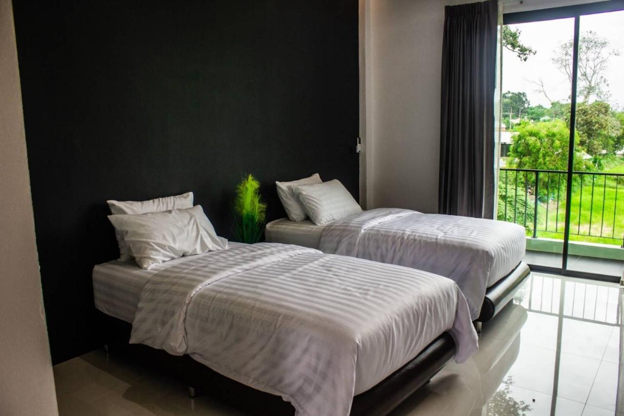 De Vine House Hotel Roi Et Eksteriør billede