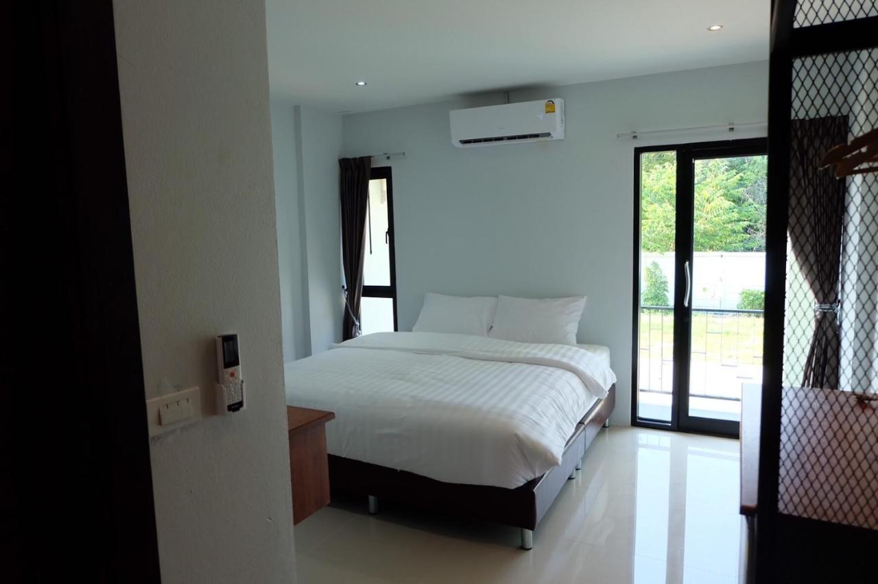 De Vine House Hotel Roi Et Eksteriør billede